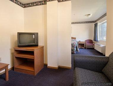 Hotel Creekside & Willits